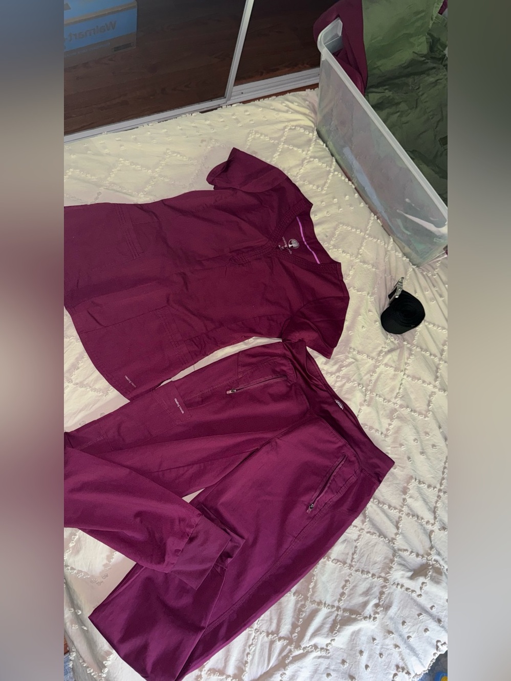 XS Scrub Set